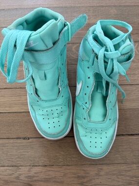 Nike Court High Tops 6Y